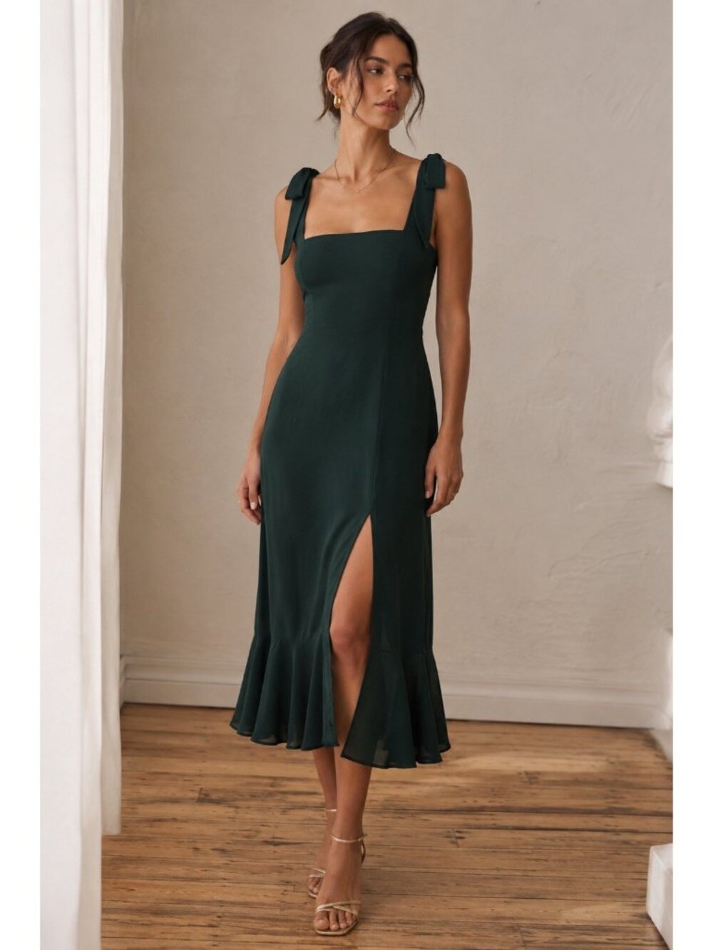 Lulus Summer Invite Dress Sz Small Emerald Green Chiffon Tie Strap Tiered Midi
